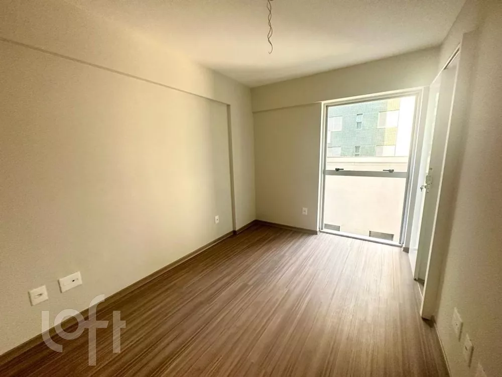 Apartamento à venda com 2 quartos, 63m² - Foto 7