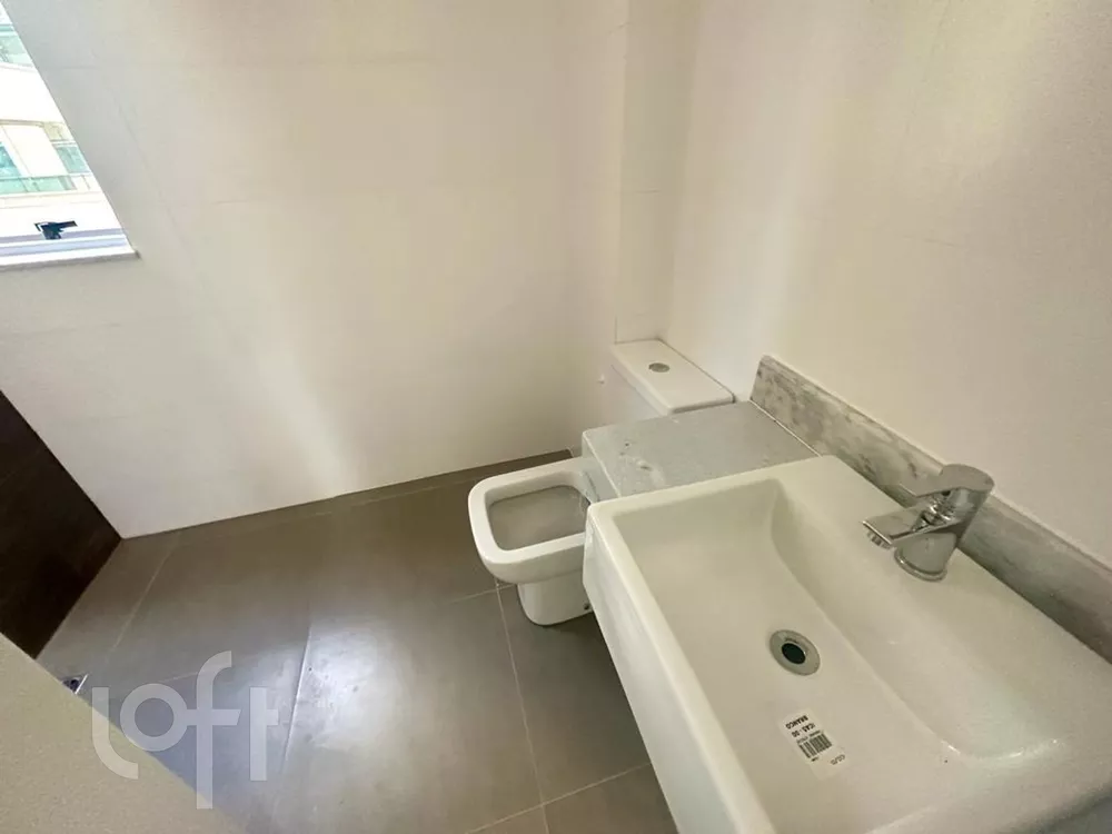 Apartamento à venda com 2 quartos, 63m² - Foto 11