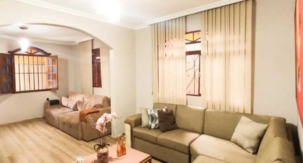 Casa, 3 quartos, 208 m² - Foto 3