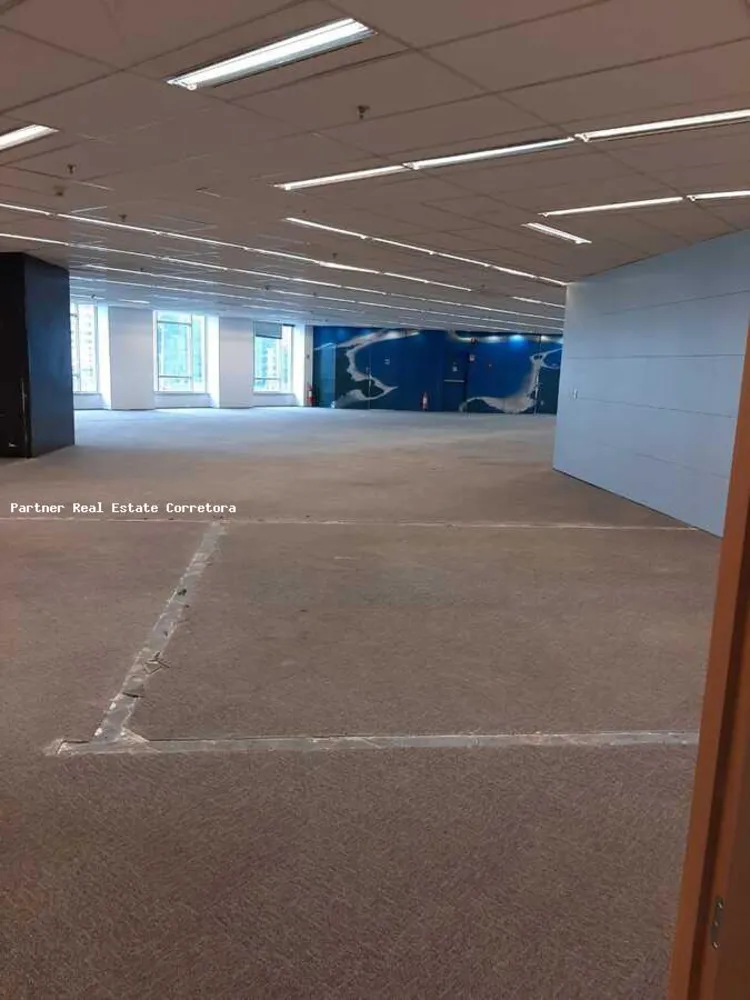 Sala-Conjunto, 1305 m² - Foto 15