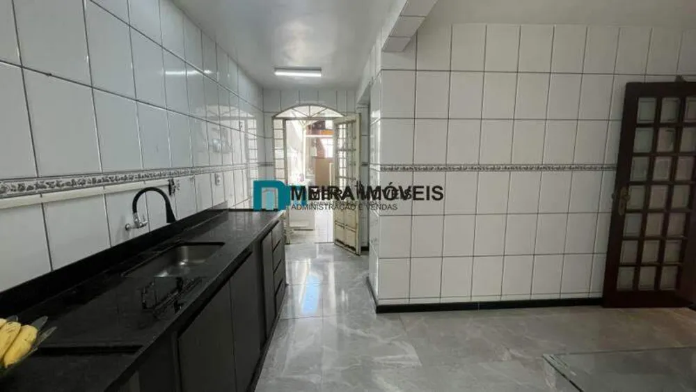 Casa, 4 quartos, 210 m² - Foto 4