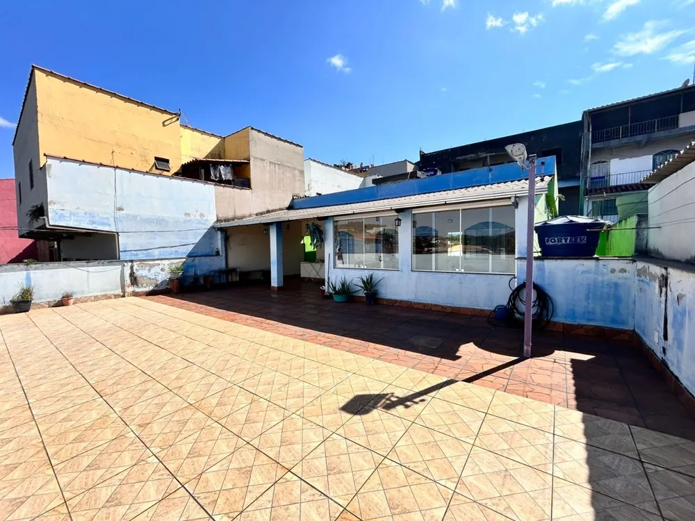 Casa, 3 quartos, 250 m² - Foto 2