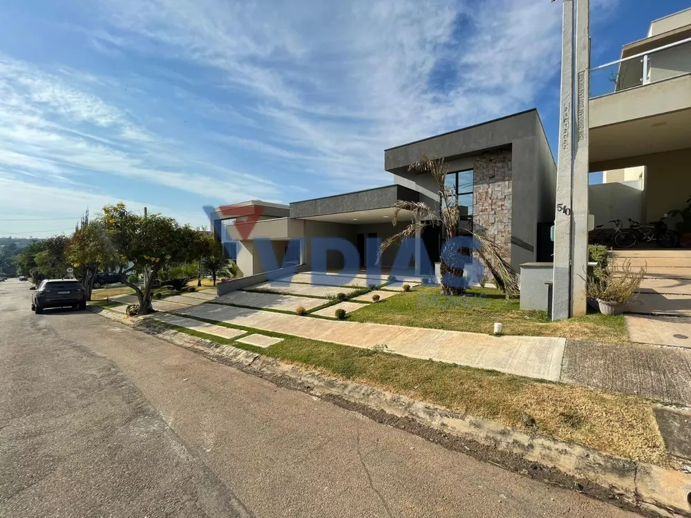 Casa de Condomínio à venda com 3 quartos, 358m² - Foto 4