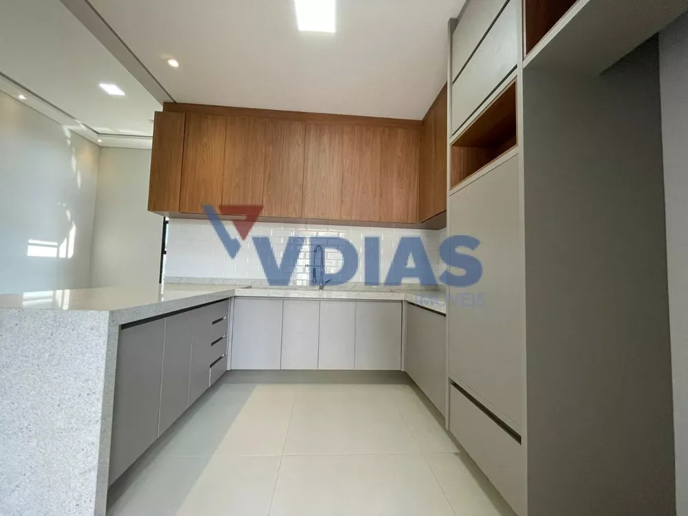 Casa de Condomínio à venda com 3 quartos, 358m² - Foto 13