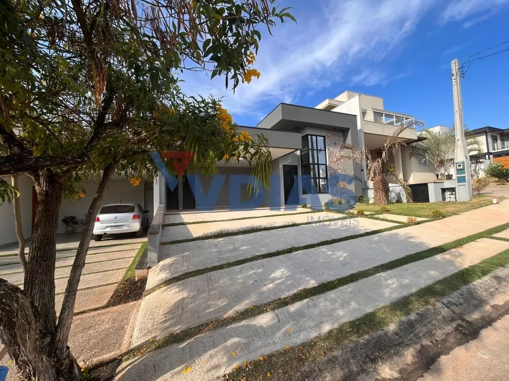 Casa de Condomínio à venda com 3 quartos, 358m² - Foto 3