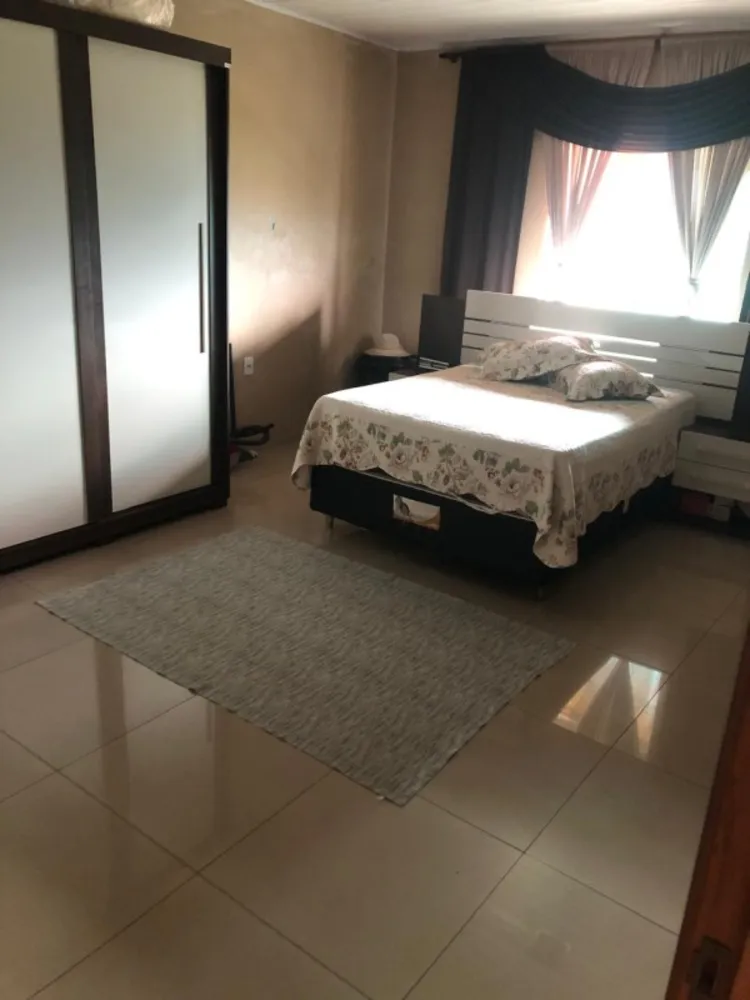 Casa, 6 quartos, 240 m² - Foto 7