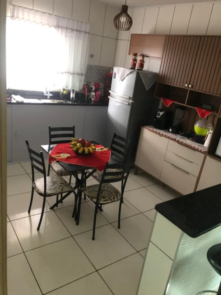 Casa, 6 quartos, 240 m² - Foto 15