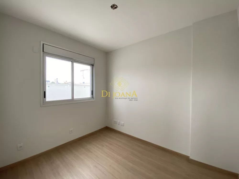 Apartamento à venda com 3 quartos, 130m² - Foto 11