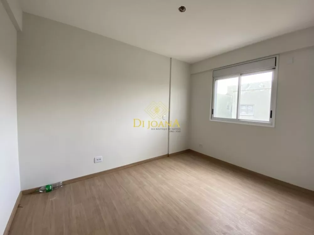 Apartamento à venda com 3 quartos, 130m² - Foto 14