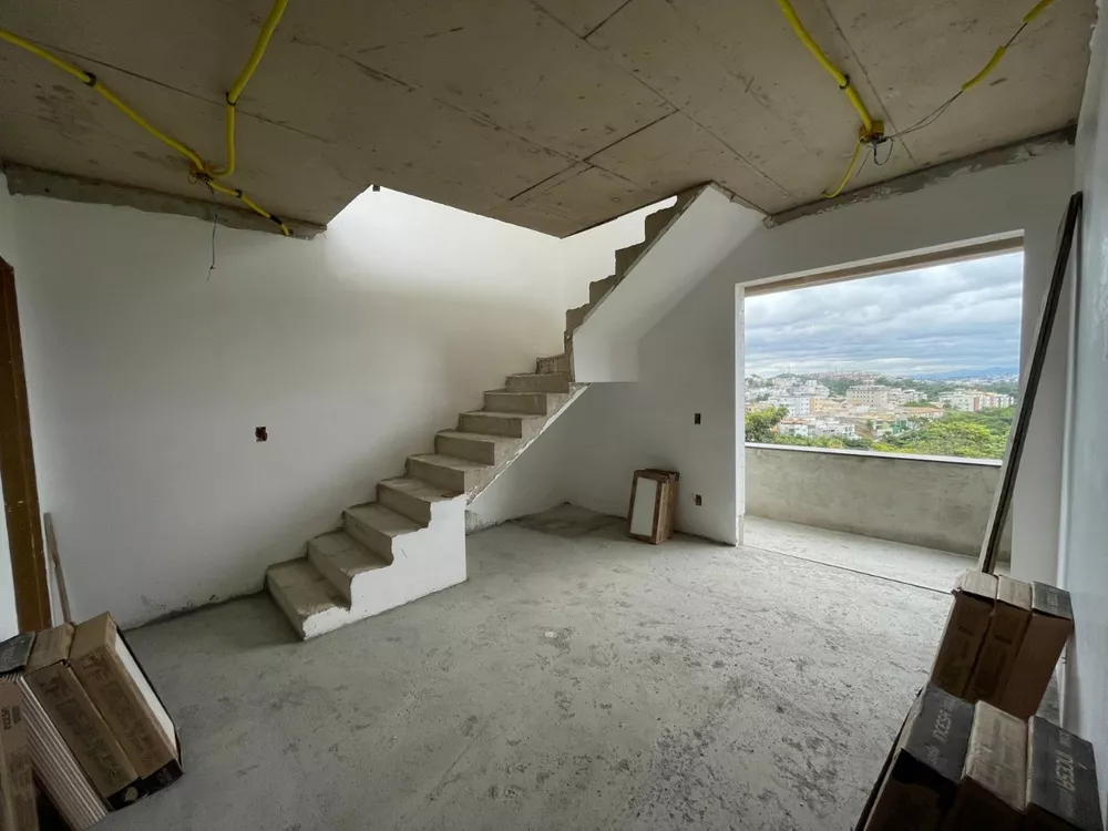 Cobertura à venda com 3 quartos, 188m² - Foto 1