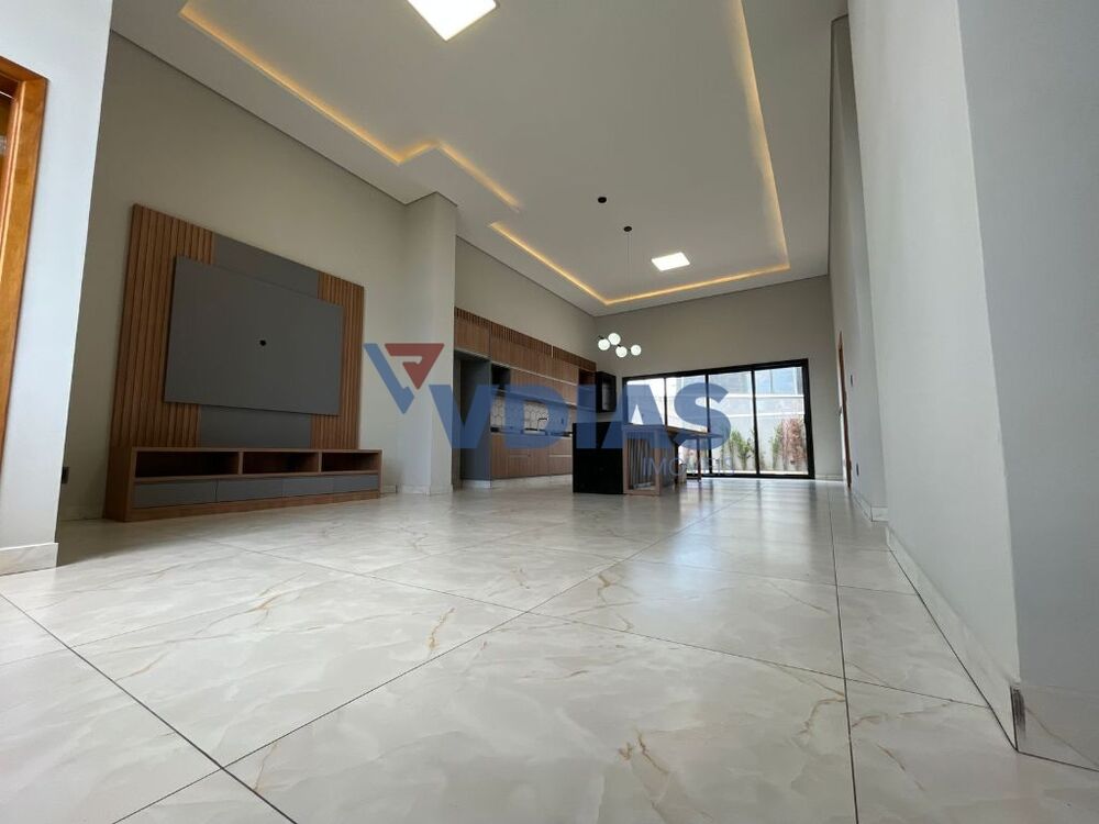 Casa de Condomínio à venda com 3 quartos, 300m² - Foto 4