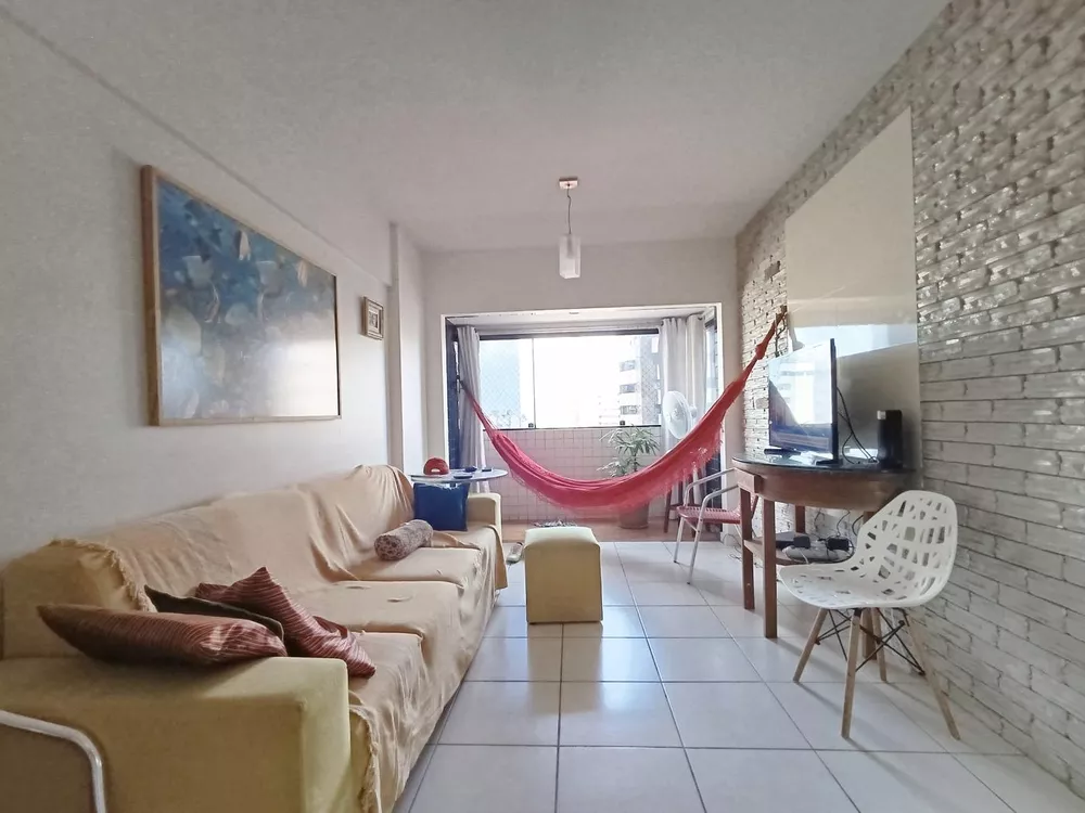 Apartamento à venda com 2 quartos, 65m² - Foto 2