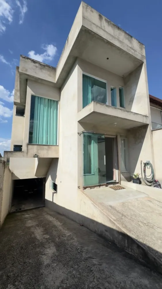 Casa, 3 quartos, 180 m² - Foto 2