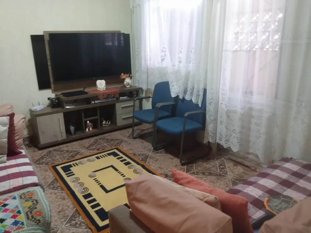 Casa, 5 quartos, 328 m² - Foto 1