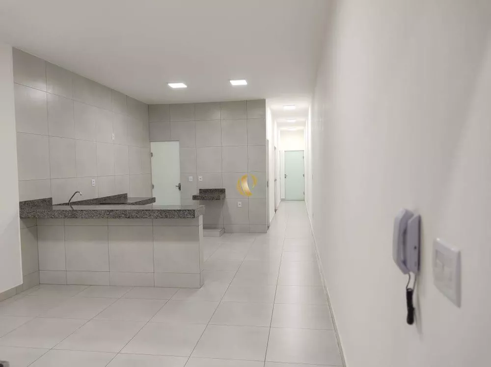 Casa à venda com 2 quartos, 100m² - Foto 4