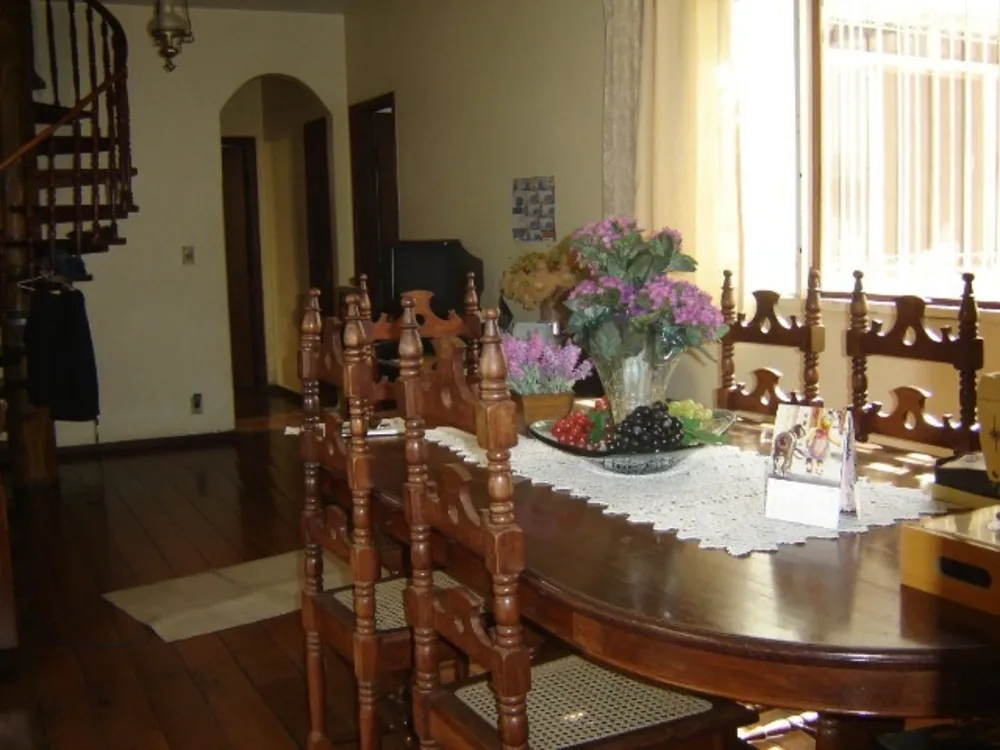 Casa, 3 quartos, 292 m² - Foto 4