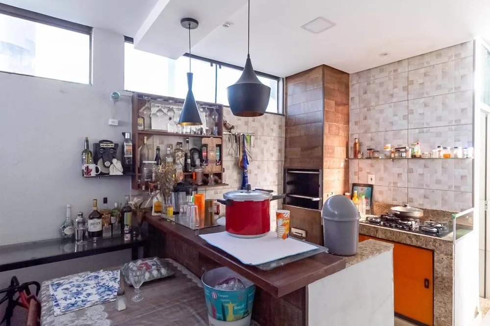 Casa, 4 quartos, 138 m² - Foto 2