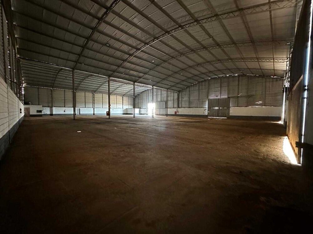 Depósito-Galpão-Armazém para alugar, 1800m² - Foto 4