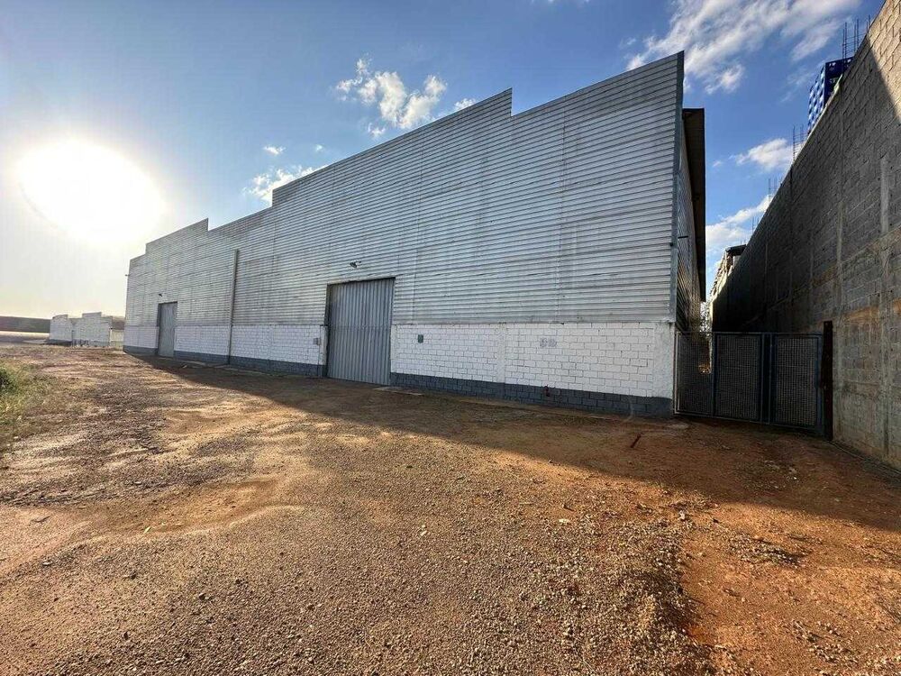 Depósito-Galpão-Armazém para alugar, 1800m² - Foto 12