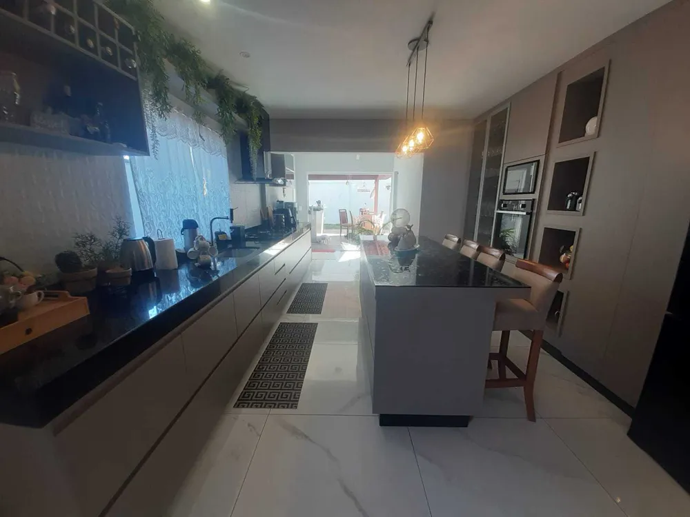 Casa, 4 quartos, 180 m² - Foto 7