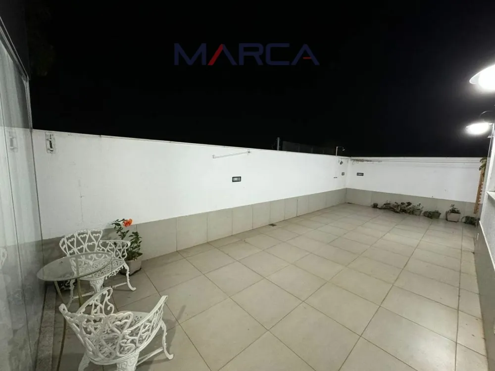 Apartamento, 3 quartos, 130 m² - Foto 2