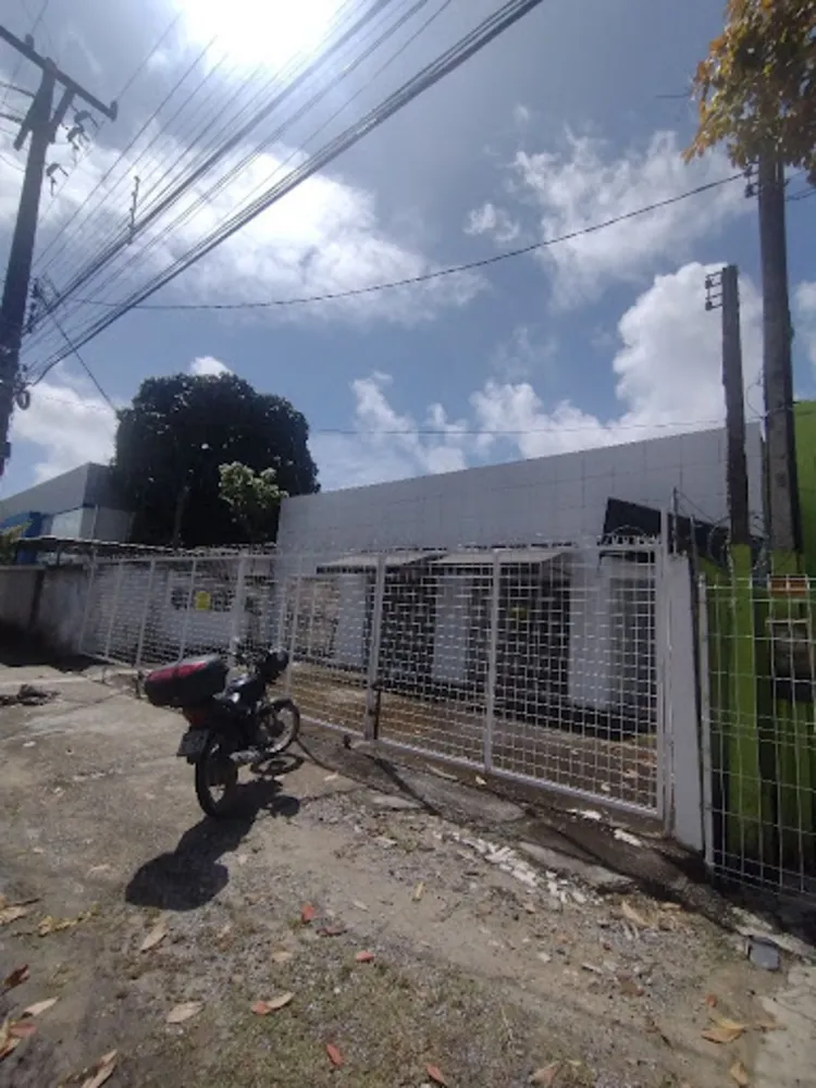 Casa, 1 quarto, 262 m² - Foto 2