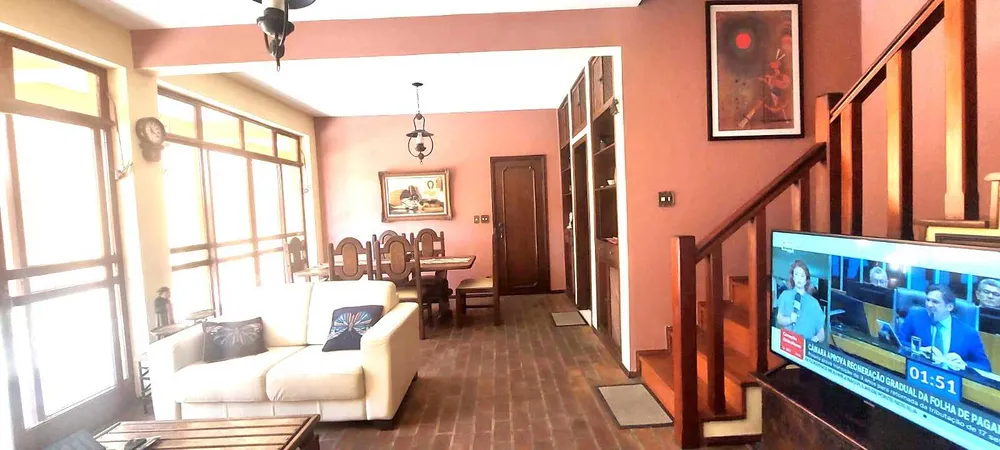 Casa, 5 quartos, 250 m² - Foto 3