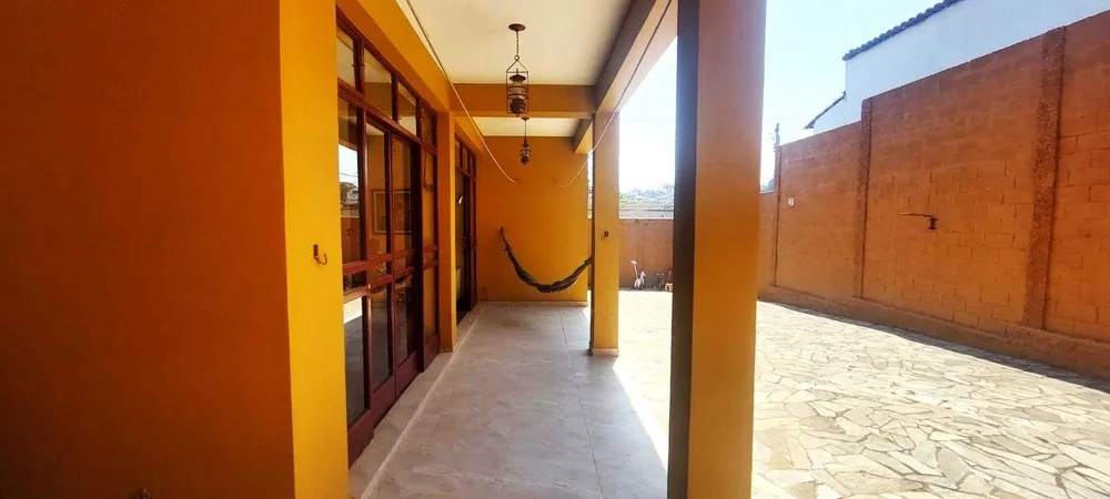 Casa, 5 quartos, 250 m² - Foto 2