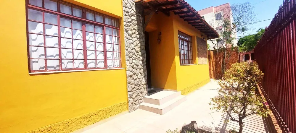 Casa, 5 quartos, 250 m² - Foto 1