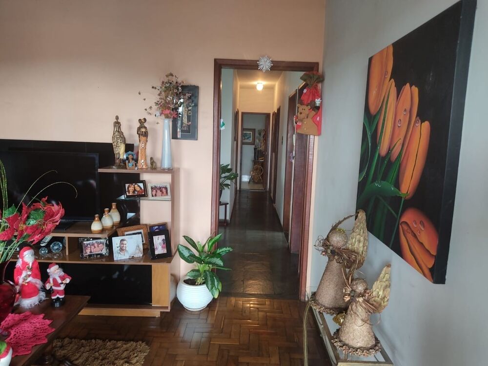 Casa à venda com 3 quartos, 248m² - Foto 3