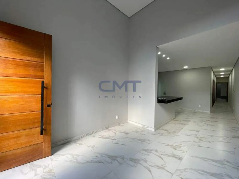 Casa, 3 quartos, 200 m² - Foto 1