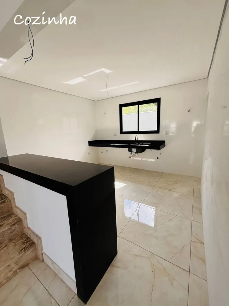 Casa, 3 quartos, 170 m² - Foto 2
