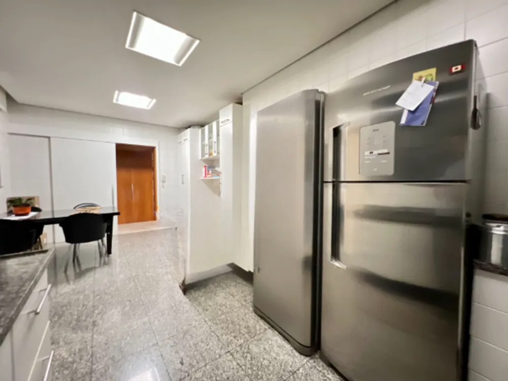 Apartamento, 4 quartos, 217 m² - Foto 12