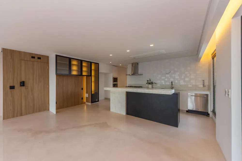 Apartamento, 3 quartos, 181 m² - Foto 1