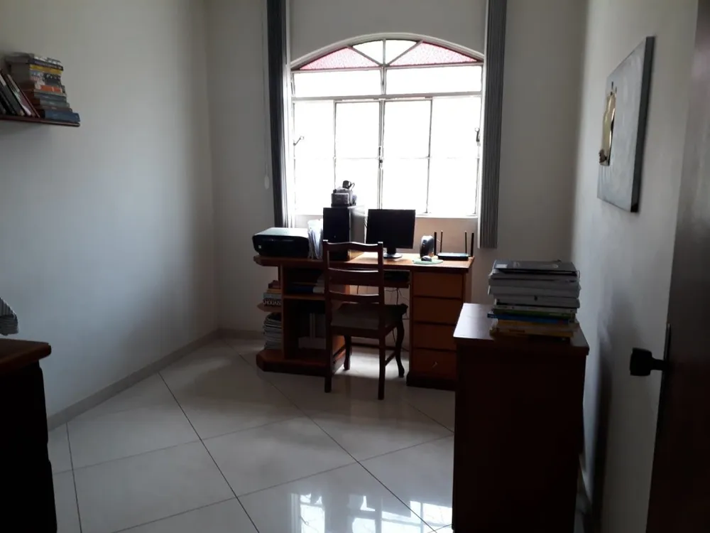 Casa, 4 quartos, 210 m² - Foto 10