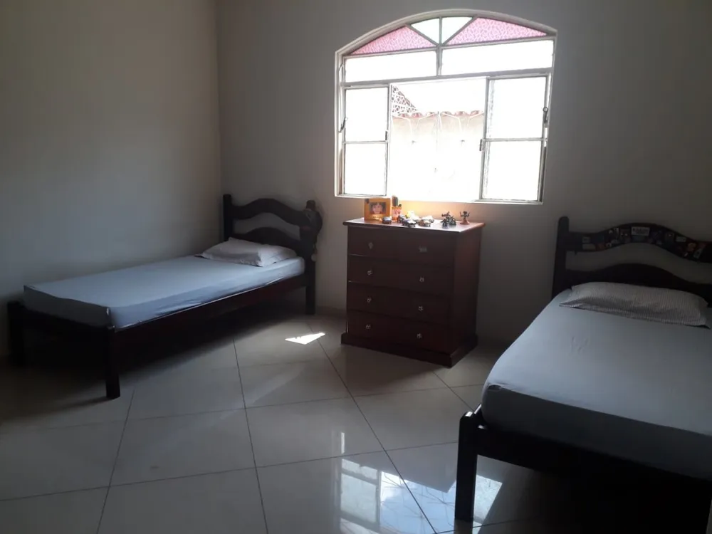 Casa, 4 quartos, 210 m² - Foto 9