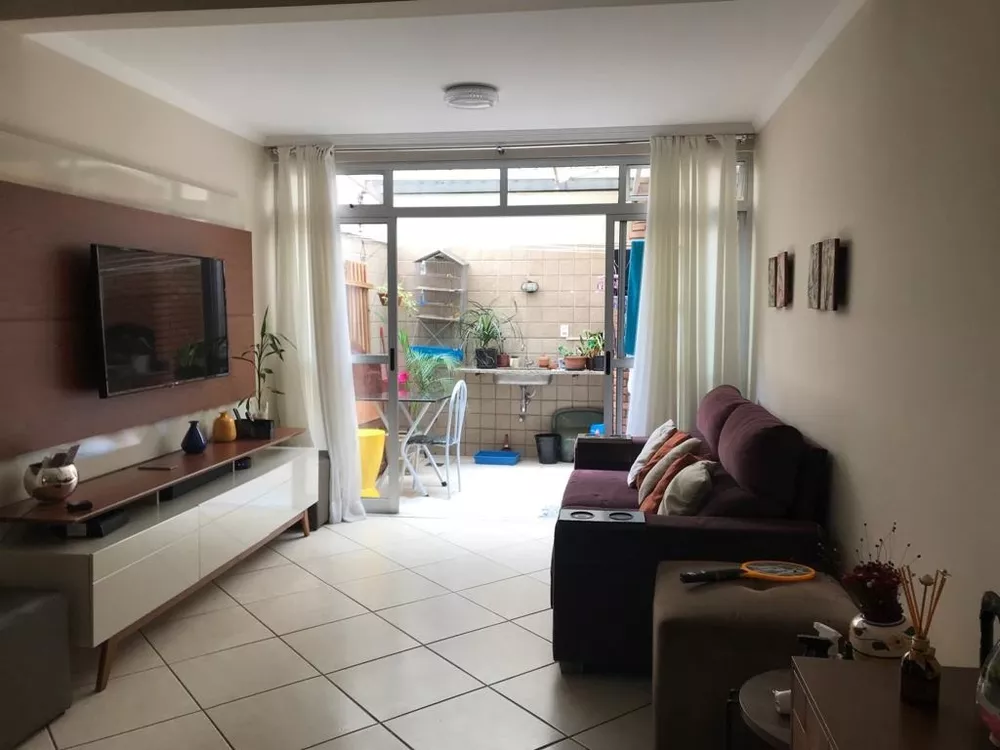 Apartamento à venda com 3 quartos, 91m² - Foto 1