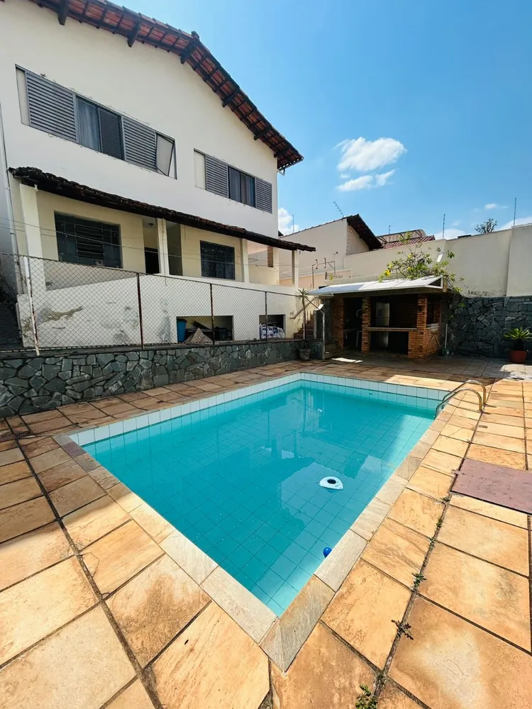Casa, 3 quartos, 299 m² - Foto 2