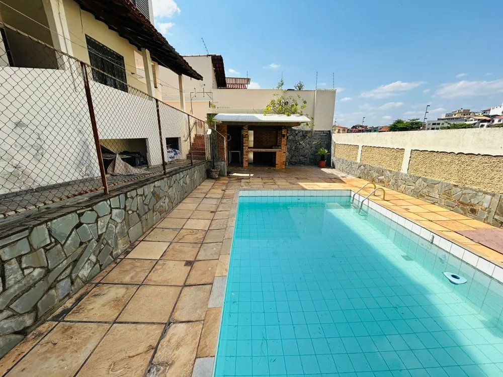 Casa, 3 quartos, 299 m² - Foto 3