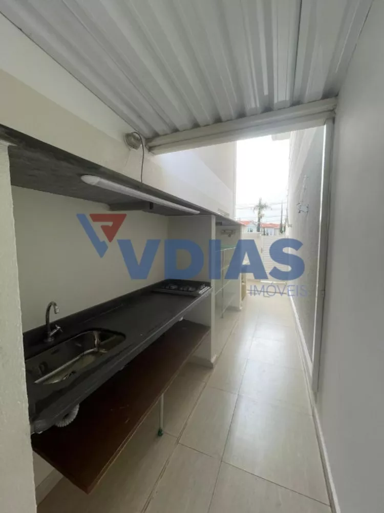 Casa de Condomínio para alugar com 3 quartos, 140m² - Foto 12