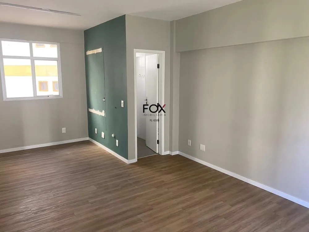 Sala-Conjunto, 105 m² - Foto 1