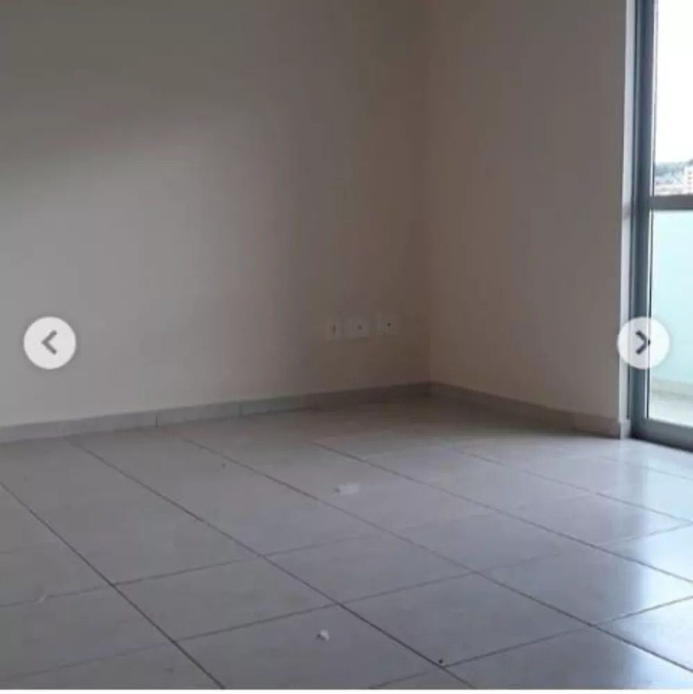 Apartamento à venda com 2 quartos, 68m² - Foto 3