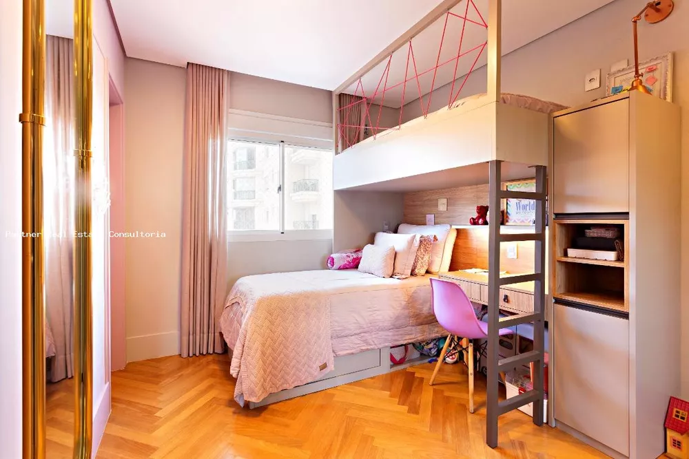 Apartamento à venda com 3 quartos, 238m² - Foto 6