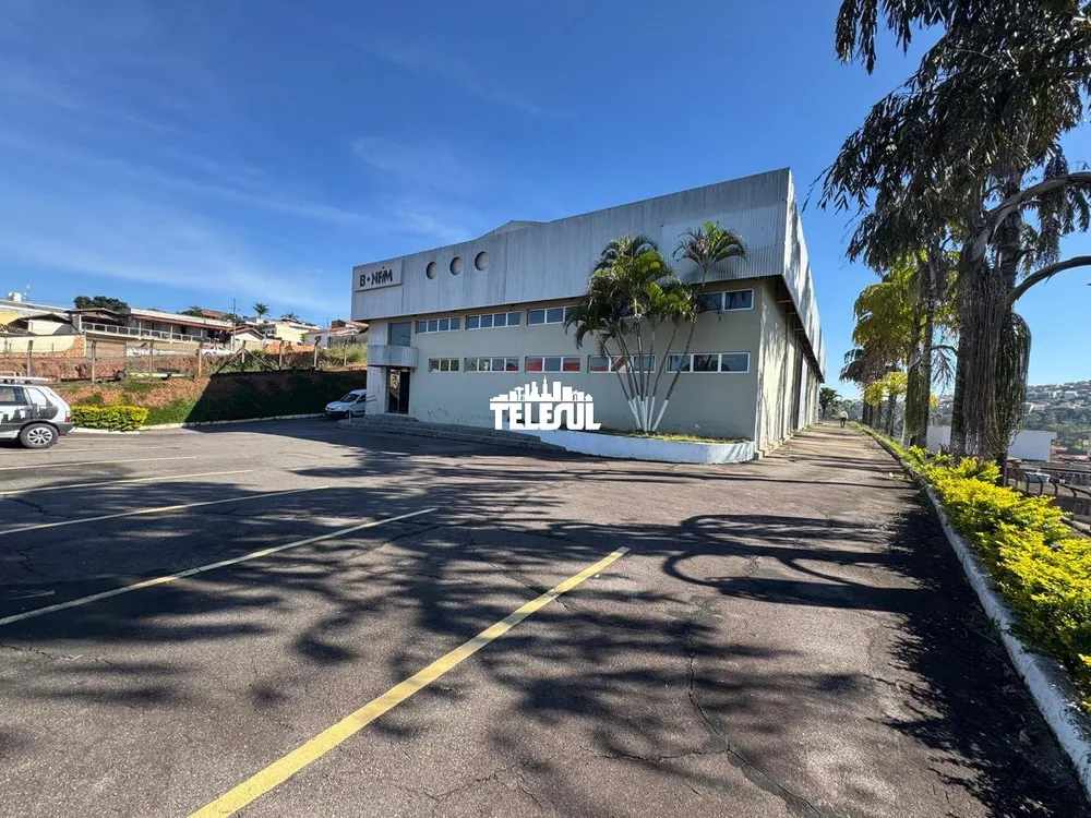 Depósito-Galpão, 3300 m² - Foto 1