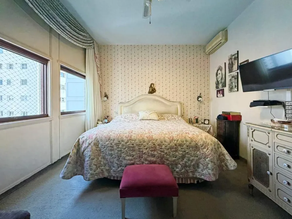 Apartamento, 3 quartos, 220 m² - Foto 11