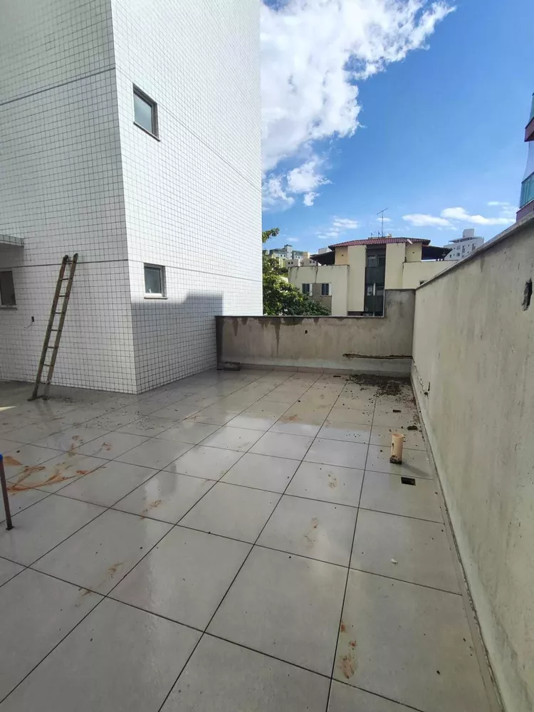 Apartamento à venda com 2 quartos, 70m² - Foto 8