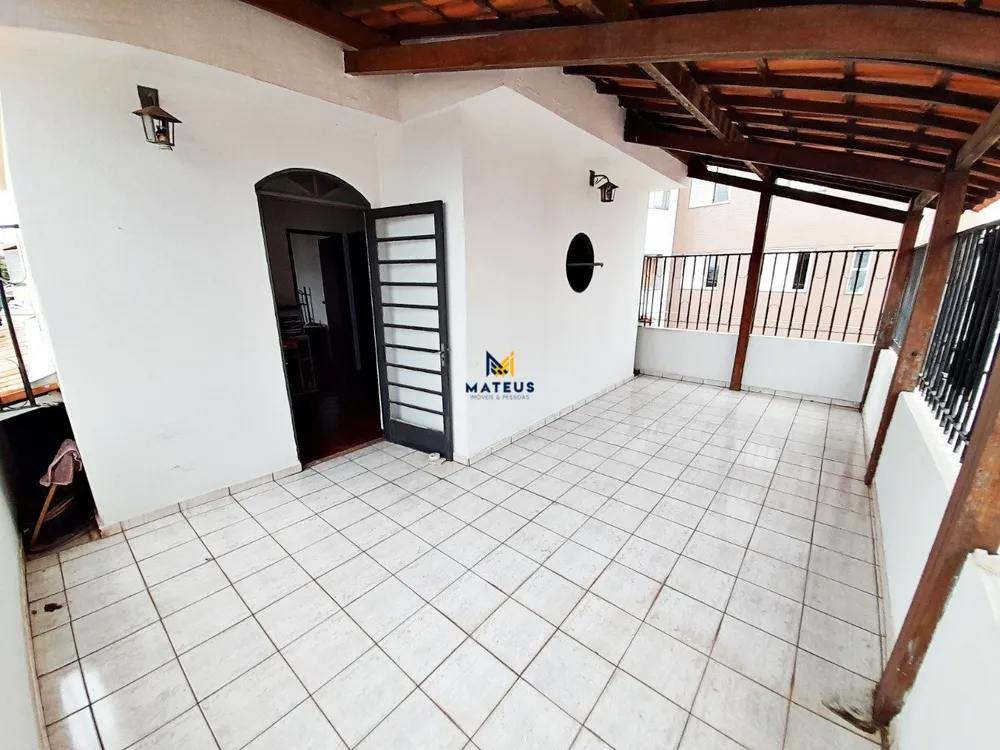 Cobertura, 3 quartos, 130 m² - Foto 1