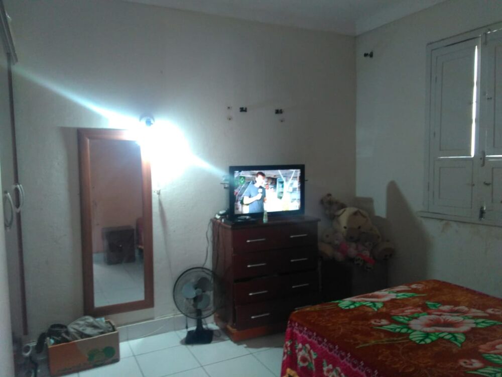 Casa à venda com 4 quartos, 262m² - Foto 3