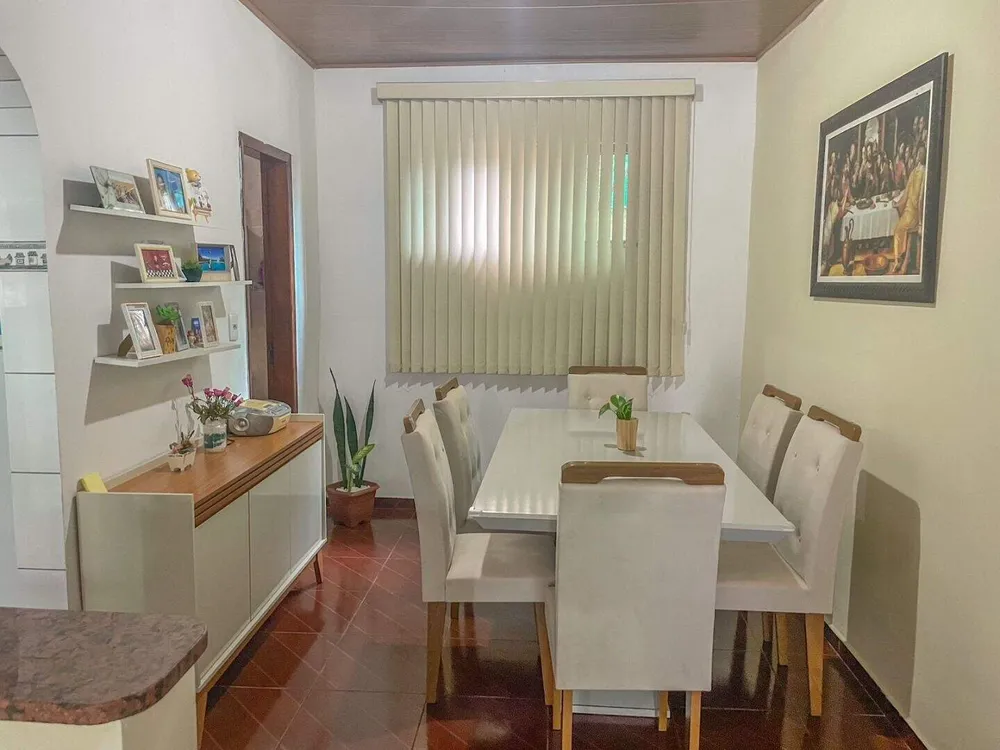 Casa, 4 quartos, 108 m² - Foto 1