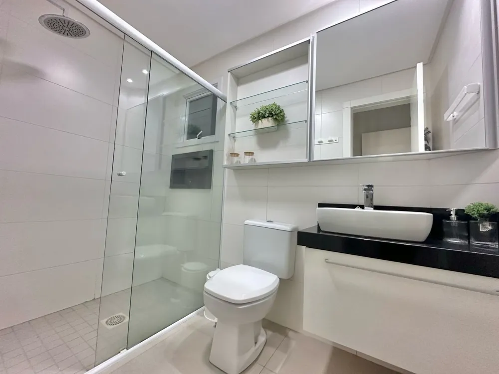 Apartamento, 3 quartos, 269 m² - Foto 2
